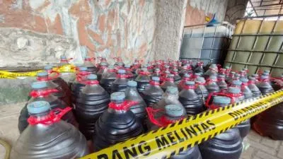 Polda Jateng Sita 10.206 Liter Solar Subsidi di Cilacap