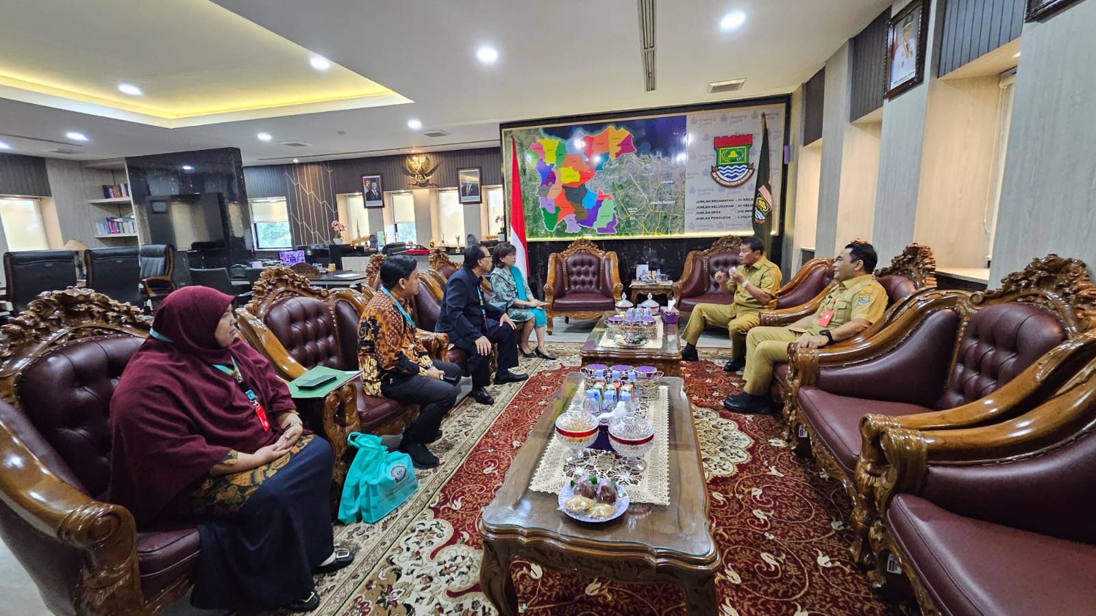 Kerja Sama Beasiswa Kuliah, Rektor UNIPI Temui Bupati Tangerang