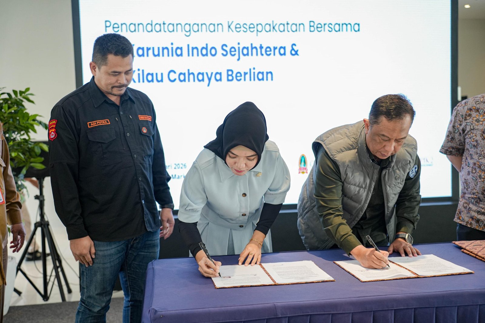 PT Kilau Cahaya Berlian dan PT Karunia Indo Sejahtera Resmi Teken MoU Pengembangan Aplikasi “Tangerang Fast” untuk Warga PIK