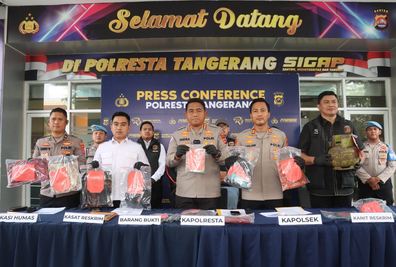 Polisi Ungkap Pembunuhan Tukang Cilok, Anak dan Ayah Jadi Tersangka